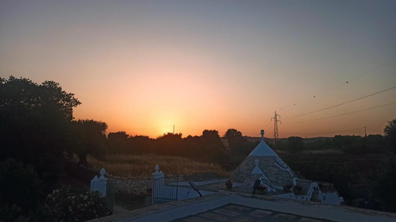 Piccolo Trullo Ostunese Le Jardin De Sophie' Ostuni Exterior photo