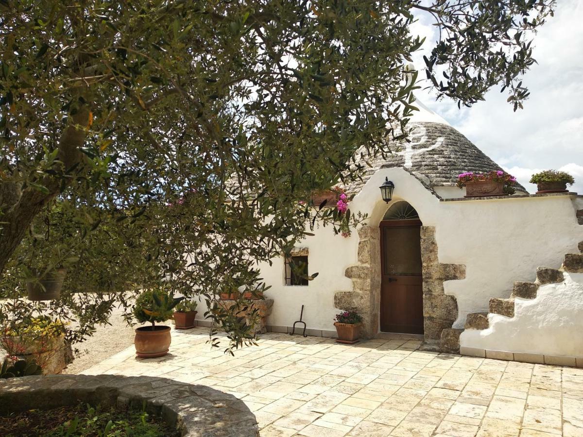 Piccolo Trullo Ostunese Le Jardin De Sophie' Ostuni Exterior photo